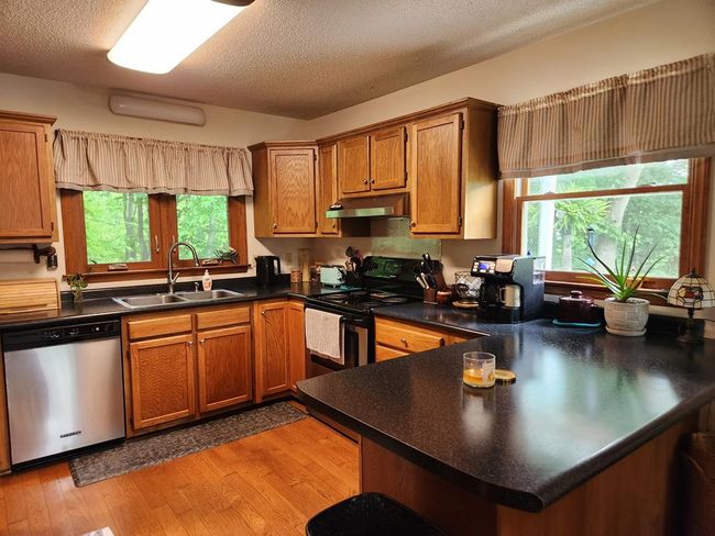 381 Creek Valley Rd, House other with 2 bedrooms, 2 bathrooms and null parking in Stuart VA | Image 8
