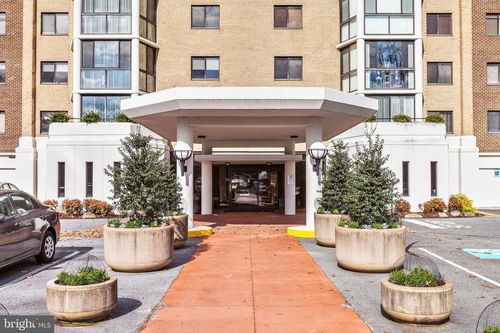 2-1025-15107 Interlachen Dr, SILVER SPRING, MD, 20906-5625 | Card Image