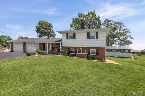 200 Rosemary Dr, Collinsville, IL, 62234-4840 | Card Image