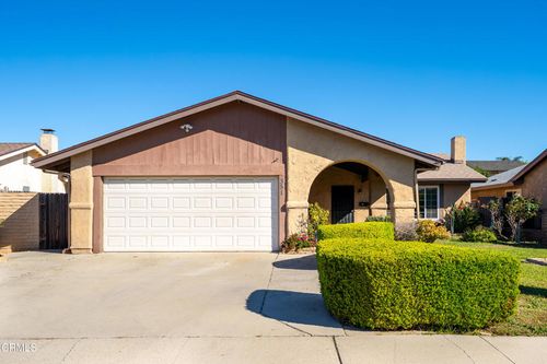 351 Peralta St, Santa Paula, CA, 93060-3403 | Card Image