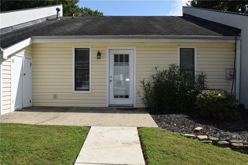 227 Goshen Ln, Woodstock, GA, 30188-4924 | Card Image