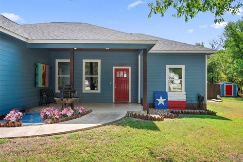 148 Puu Waa Waa Ln, Bastrop, TX, 78602-6014 | Card Image