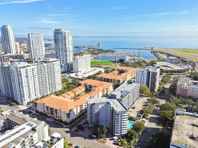 UNIT-405 - 470 3 Rd St S, Condo with 2 bedrooms, 2 bathrooms and null parking in SAINT PETERSBURG FL | Image 44