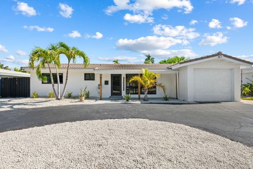 2172 Ne 62nd St, Fort Lauderdale, FL, 33308-2163 | Card Image