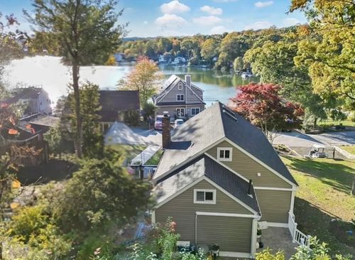 60 Wangonk Trl, East Hampton, CT, 06424-2034 | Card Image