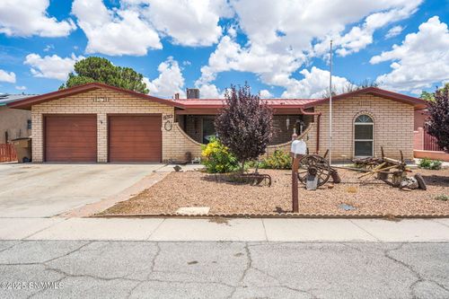 1914 Windsor Pl, Las Cruces, NM, 88005-1682 | Card Image