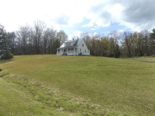 1519 Floyd Pike, Hillsville, VA, 24343-4704 | Card Image