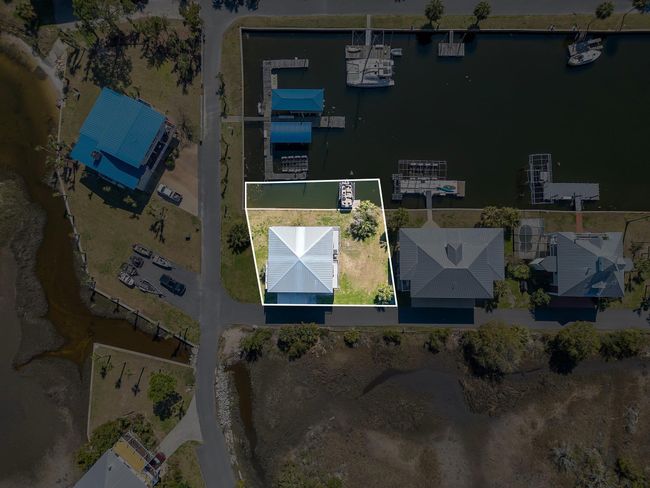 201 Se Harbor Point Dr, House other with 4 bedrooms, 5 bathrooms and null parking in Sewalls Point FL | Image 39