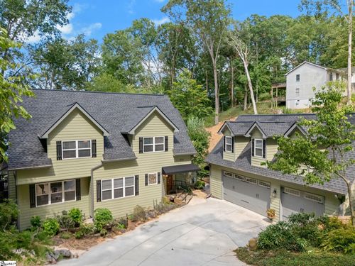 621 Pointe Wildwood Dr, Seneca, SC, 29678-5742 | Card Image