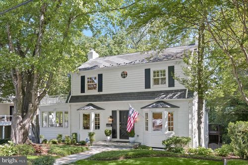 3075 N Pollard St, ARLINGTON, VA, 22207-4153 | Card Image