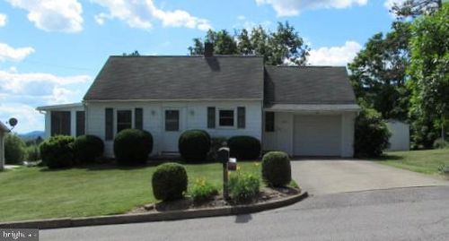 1815 Bond Street, MONTOURSVILLE, PA, 17754 | Card Image