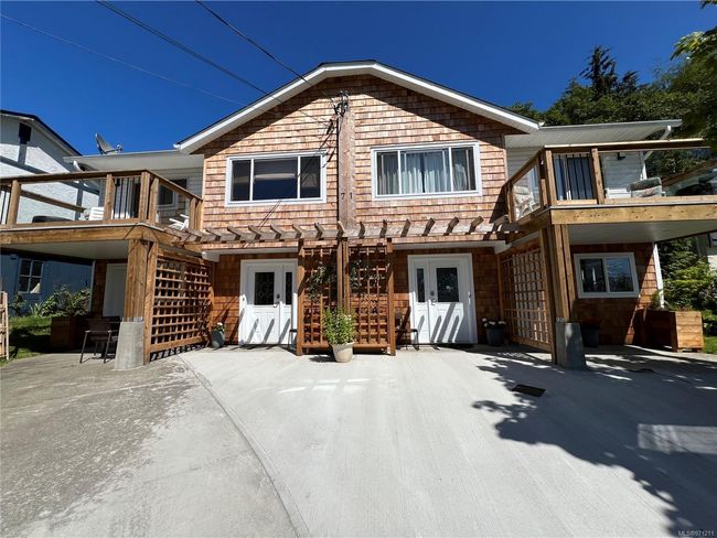 71 Orca Way, Home with 8 bedrooms, 6 bathrooms and 4 parking in Alert Bay BC | Image 42