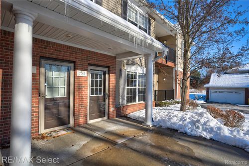 753 Eagle Dr, Fenton, MI, 48430-4177 | Card Image