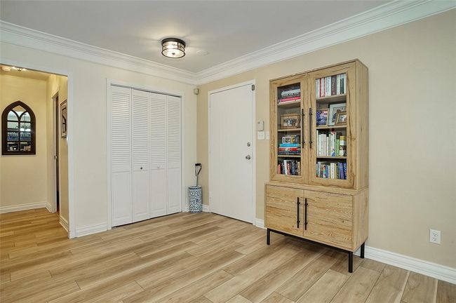 APT-311 - 5100 5 Th Ave, Condo with 2 bedrooms, 2 bathrooms and 1 parking in Shadyside PA | Image 13