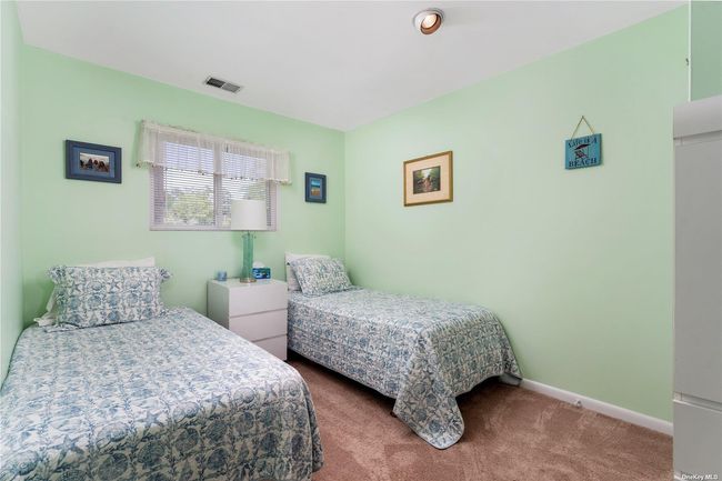 16 - 61 W Tiana Rd, Home with 2 bedrooms, 1 bathrooms and 1 parking in Hampton Bays NY | Image 14