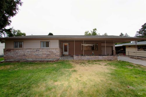 1546 N 4th St, Payette, ID, 83661-2012 | Card Image