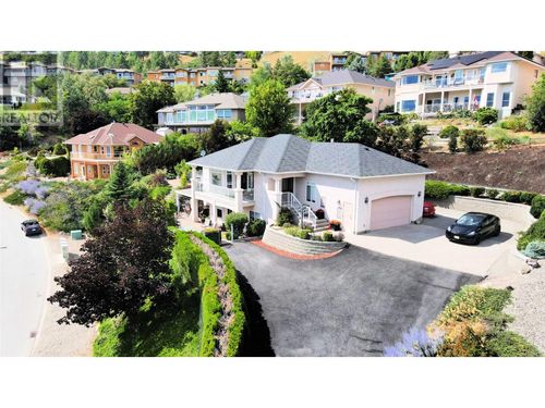 5202 Sutherland Rd, Peachland, BC, V0H1X2 | Card Image