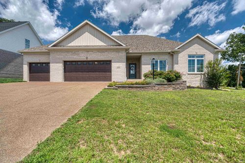 400 Westbriar Cir, Newburgh, IN, 47630-2449 | Card Image