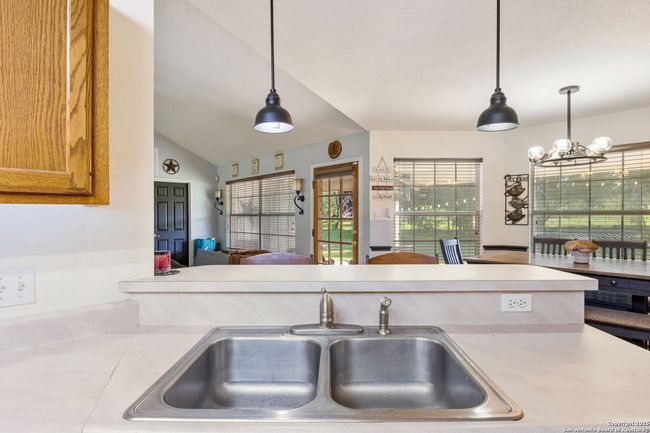 15563 S Skaggs Rd, House other with 4 bedrooms, 3 bathrooms and null parking in Atascosa TX | Image 11