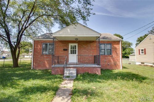 194 S Pence St, East Alton, IL, 62024-1142 | Card Image