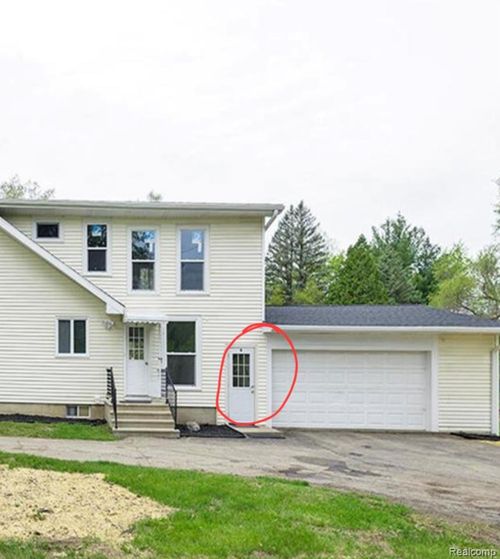 2427 E Mount Hope Ave, Lansing, MI, 48910-1906 | Card Image