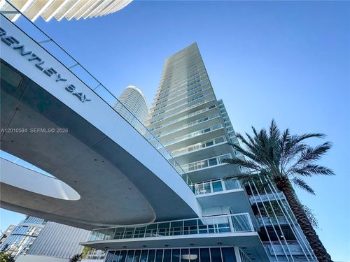 1204-520 West Ave, Miami Beach, FL, 33139-6799 | Card Image