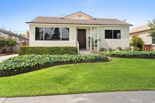 5049 Fidler Ave, Lakewood, CA, 90712-2703 | Card Image