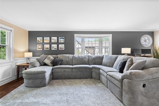 401 Olde Ingomar Ct, Townhouse with 3 bedrooms, 3 bathrooms and 2 parking in McCandless PA | Image 15