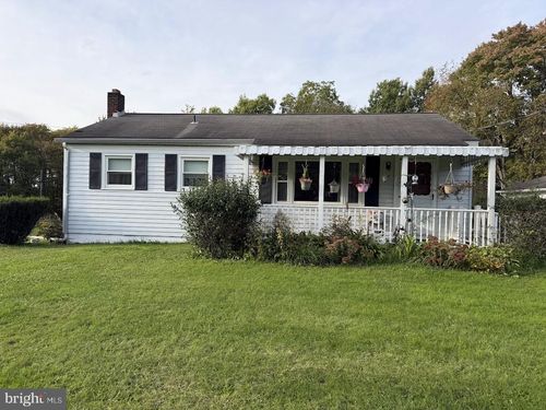 590 E Sycamore Road E, SNOW SHOE, PA, 16874 | Card Image
