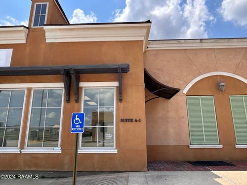 ste-1-1516 Chemin Metairie Rd, Youngsville, LA, 70592-2000 | Card Image