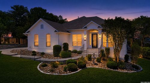 9015 Tuscan Hills Dr, Garden Ridge, TX, 78266-2203 | Card Image