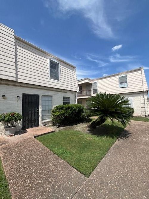 apt-11-6201 Ranchester Dr, Houston, TX, 77036-3745 | Card Image