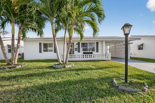 2010 Sw 6th Ave, Boynton Beach, FL, 33426-4615 | Card Image