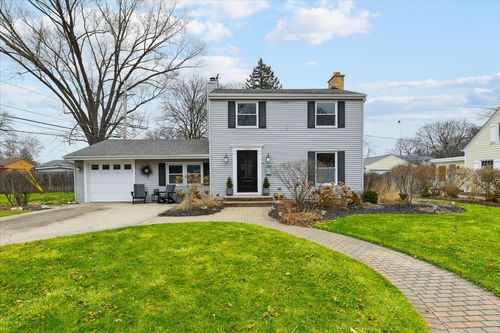 1334 S 5th St, St. Charles, IL, 60174-4027 | Card Image