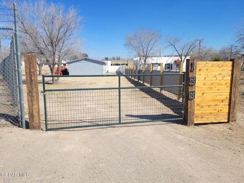 1-198 Williams Street, Clint, TX, 79836 | Card Image