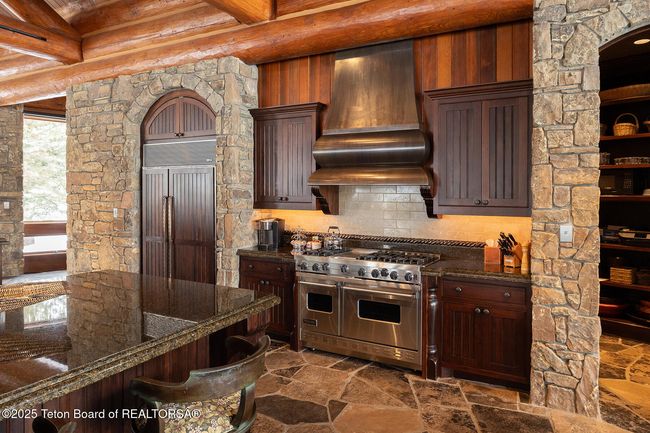 1525 S Thunder Rd, House other with 4 bedrooms, 5 bathrooms and null parking in Wilson WY | Image 20