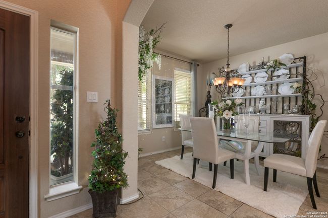 608 Saddlehorn Way, House other with 4 bedrooms, 3 bathrooms and null parking in Cibolo TX | Image 6