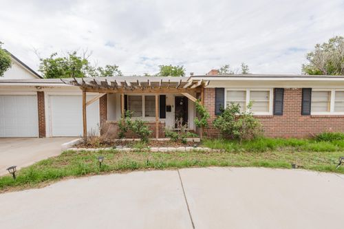 2110 57th St, Lubbock, TX, 79412-2626 | Card Image