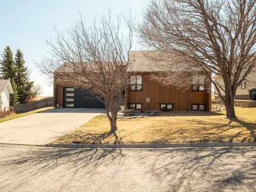 15 Pineridge Cres, Pincher Creek, AB, T0K1W0 | Card Image