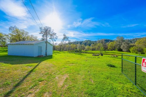 13840 Ridge View Rd, Redding, CA, 96003-7436 | Card Image