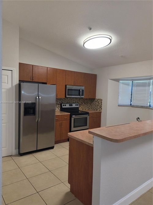 304-22641 Sw 88th Pl, Cutler Bay, FL, 33190-2046 | Card Image
