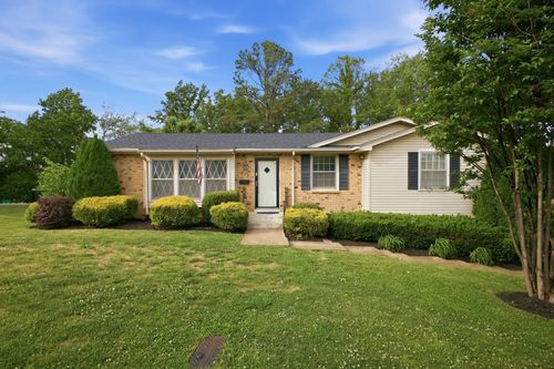 320 Ash Grove Dr, Nashville, TN, 37211-6403 | Card Image