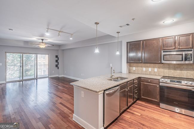 UNIT-405 - 200 River Vista Dr, Condo with 1 bedrooms, 1 bathrooms and 1 parking in Sandy Springs GA | Image 13