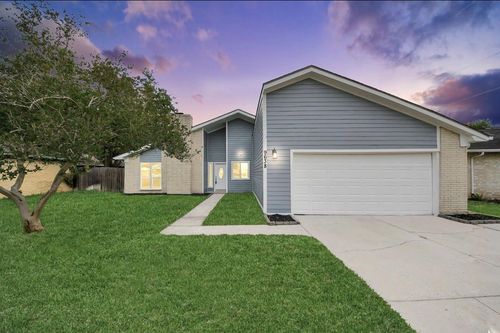 9638 Ravensworth Dr, Houston, TX, 77031-3120 | Card Image