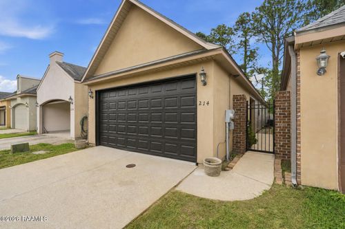 214 Chimney Rock Blvd, Lafayette, LA, 70508-8065 | Card Image