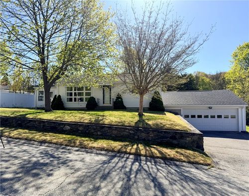 68 Madeleine Ave, Woonsocket, RI, 02895-3947 | Card Image