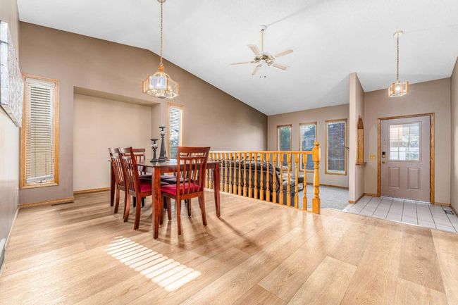 60 Patterson Hill Sw, House detached with 4 bedrooms, 3 bathrooms and 4 parking in Calgary AB | Image 6