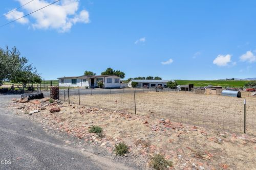 7200 Ne Quaale Road, Madras, OR, 97741 | Card Image