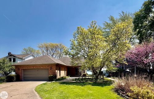 6901 River Rd, Cottrellville, MI, 48039-2258 | Card Image