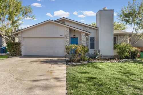 11131 Henge Dr, Austin, TX, 78759-4572 | Card Image